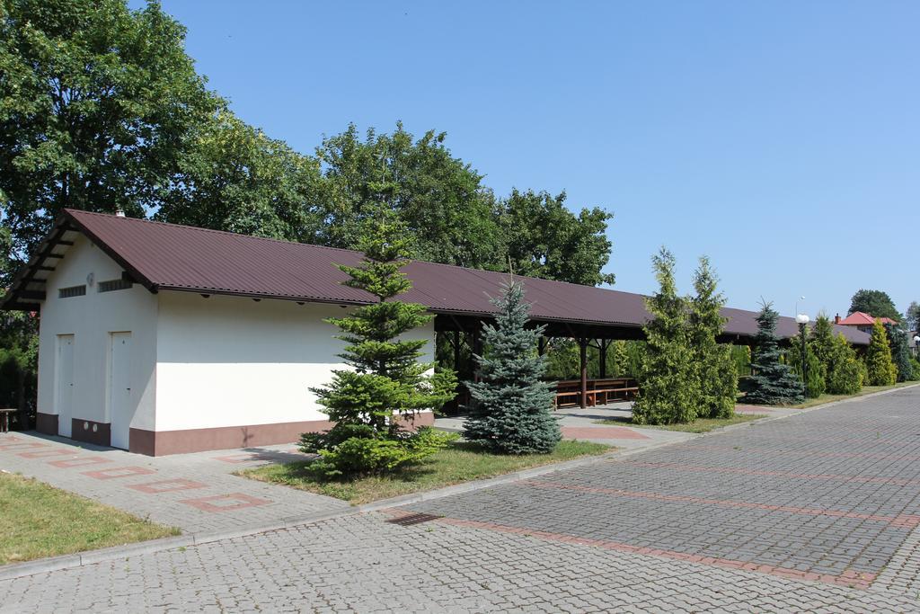 Zajazd Wielka Zulawa Ilawa Exterior photo